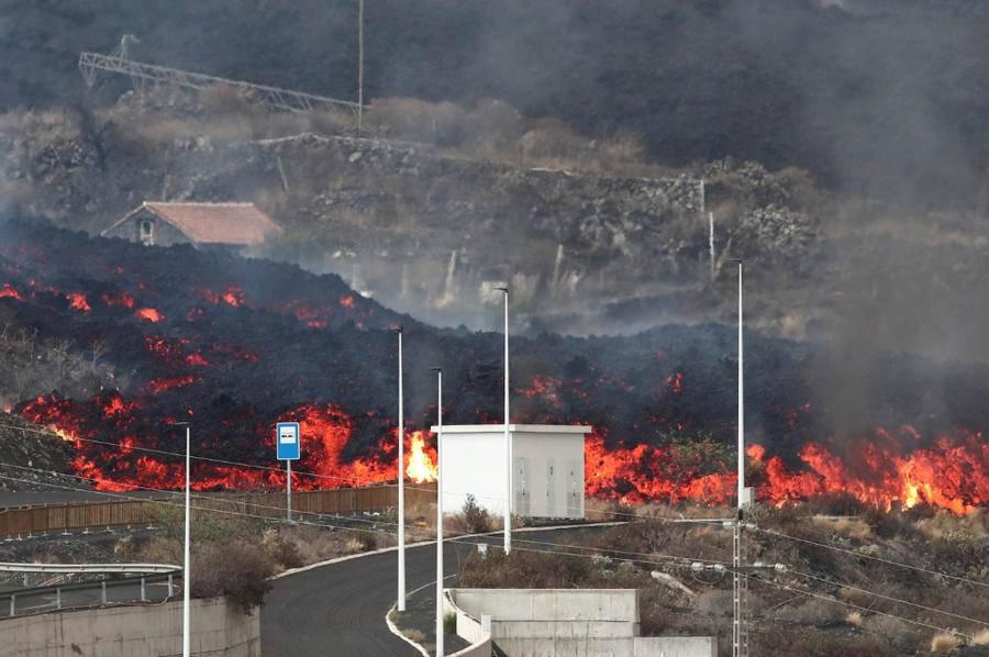 全球火山爆发最新消息，影响分析引发全球关注